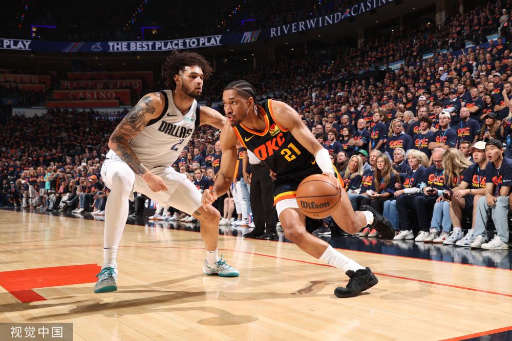 他凭借出色 他凭借出色