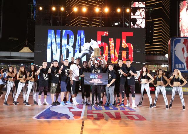 渐展现出他 渐展现出他