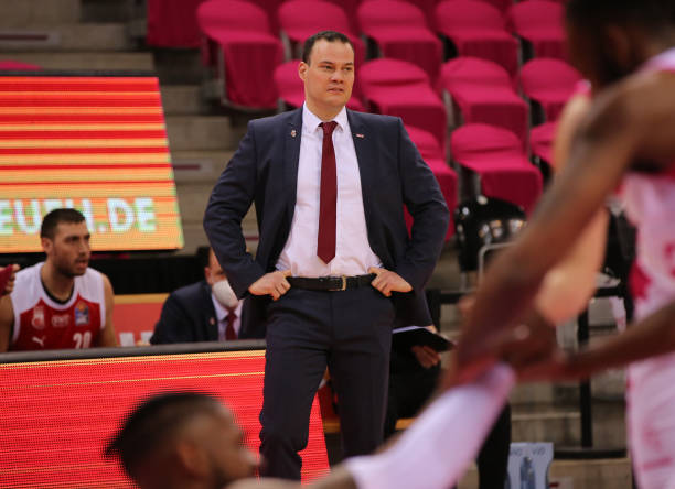 曾强调自己 曾强调自己